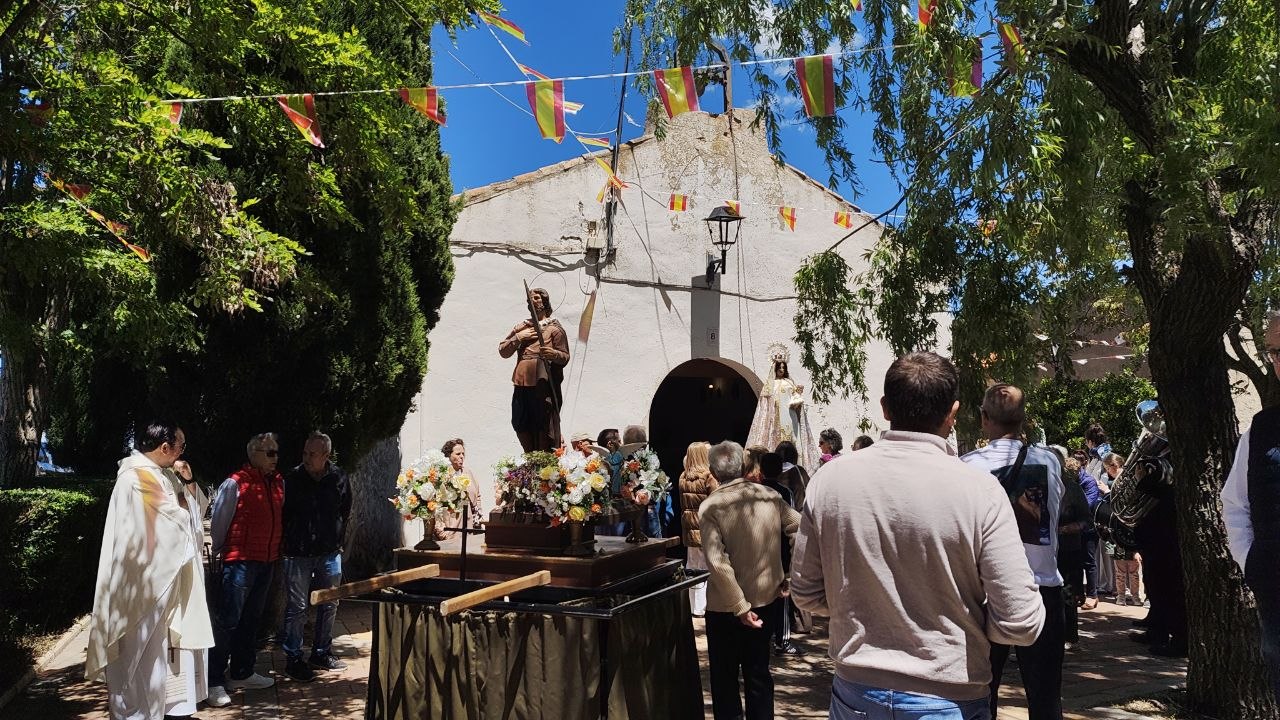 Plaza de la Ermita · Ituero